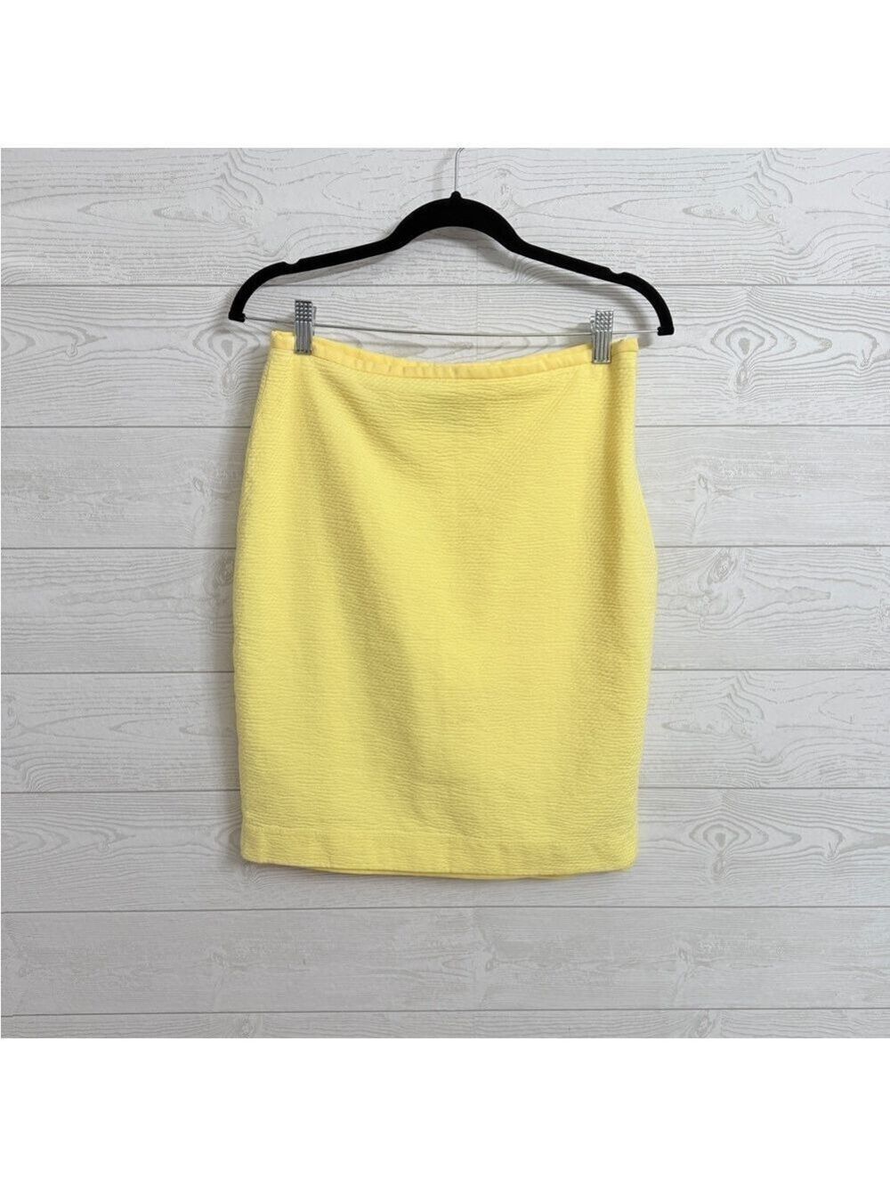 Limited Women’s Yellow Waffle Midi Skirt. Size 6
